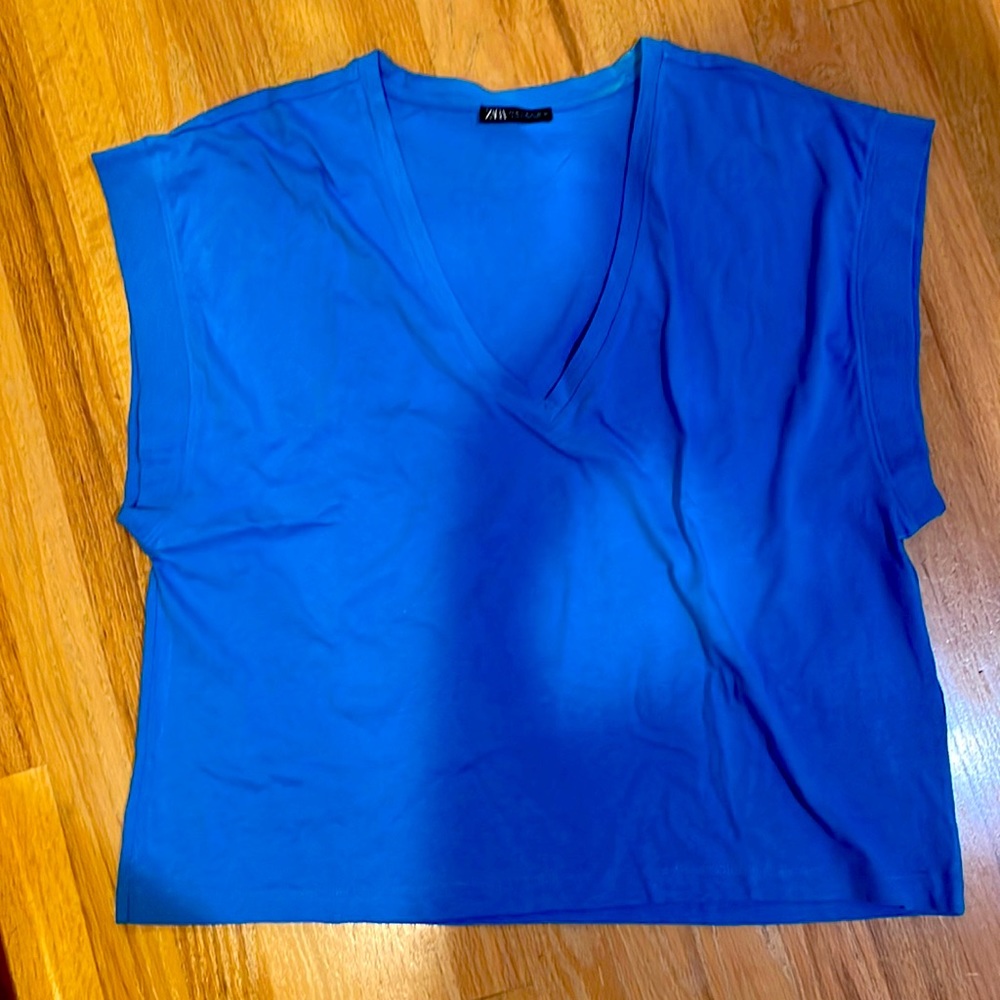 Zara T-Shirt ! Royal Blue and black